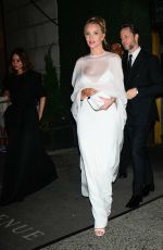 ROSIE HUNTINGTON-WHITELEY Arrives at Gigi