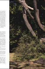 SARAH SNOOK in Vogue Australia, April 2025
