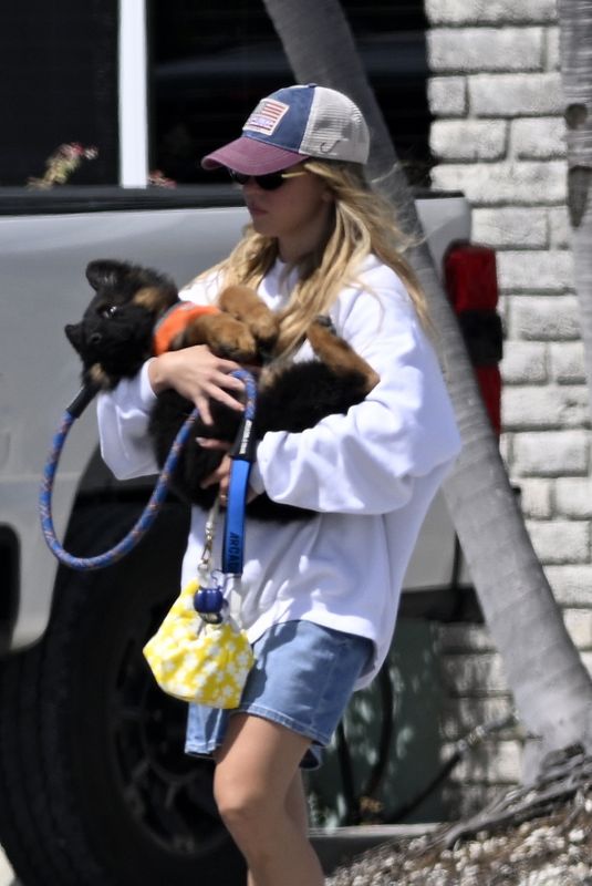 SYDNEY SWEENEY Out and About in Florida Keys 04/19/2025