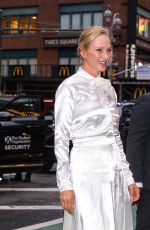 UMA THURMAN Arrives at Good Night, and Good Luck Broadway Opening Night in New York 04/03/2025