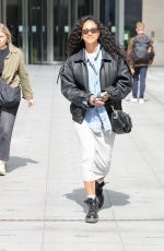 VICK HOPE Out for Lunch in London 04/10/2025