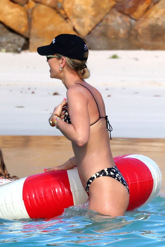 VOGUE WILLIAMS in Bikini on the Beach in St Barths 04/04/2025