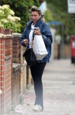 ZARA MCDERMOTT Out in UK After Steamy Snog with Louis Tomlinson in Los Angeles 04/20/2025
