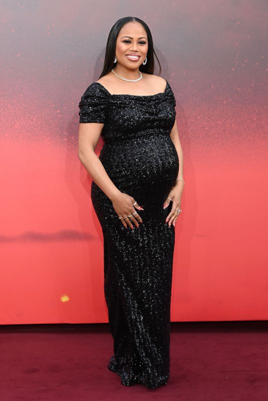 ZINZI COOGLER at Sinners Premiere in London 04/14/2025
