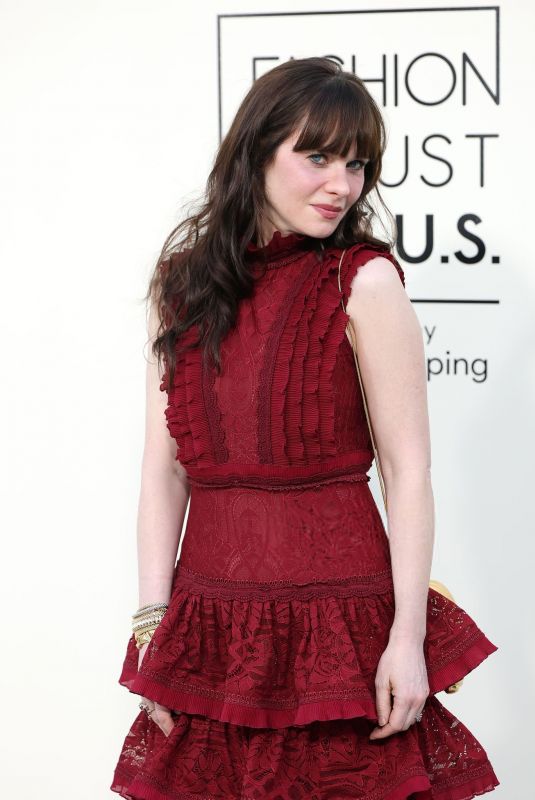 ZOOEY DESCHANEL at Fashion Trust U.S. Awards 2025 in Los Angeles 04/08/2025