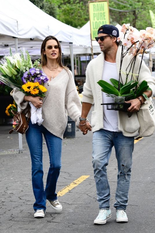 ALESSANDRA AMBROSIO and Buck Palmer Shopping at Farmer