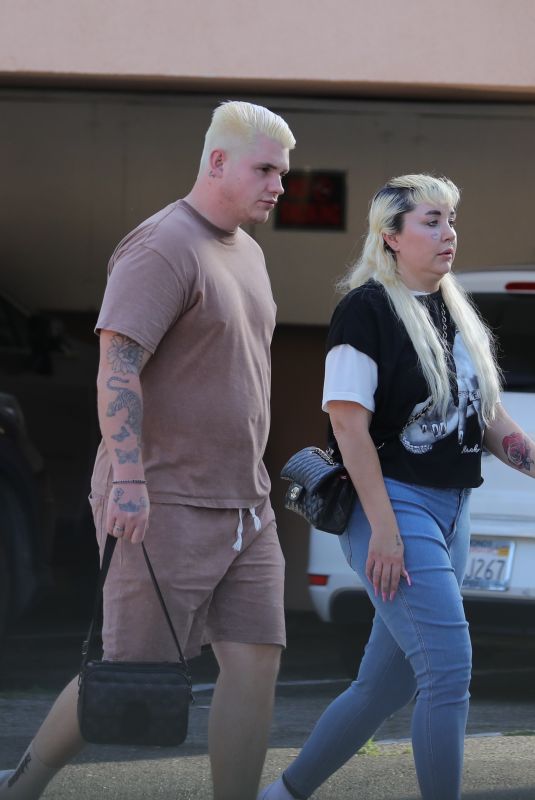 AMANDA BYNES Out Shopping with a Friend in Los Angeles 05/25/2025