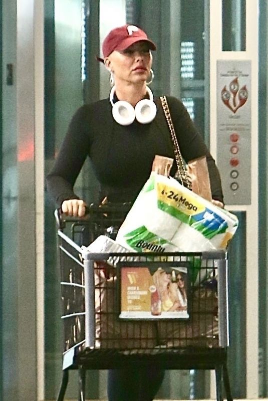 AMBER ROSE Out Shopping at Ralph