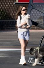 ANA DE ARMAS Fly into London Ahead of Her Birthday 04/29/2025
