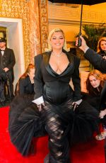 BEBE REXHA Arrives at 2025 Met Gala in New York 05/05/2025