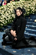 CHARLI XCX at 2025 Met Gala Celebrating Superfine: Tailoring Black Style in New York 05/05/2025