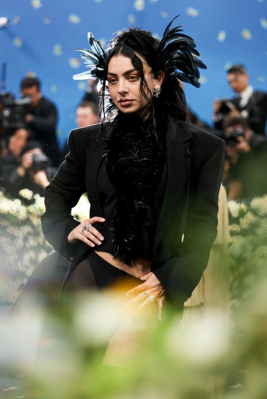 CHARLI XCX at 2025 Met Gala Celebrating Superfine: Tailoring Black Style in New York 05/05/2025