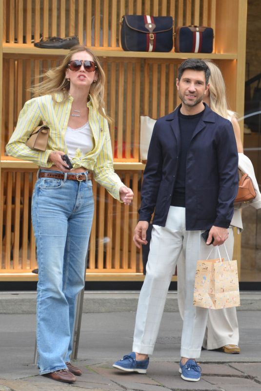 CHIARA FERRAGNI Out with Friend Filippo Fiora in Milan 05/19/2025
