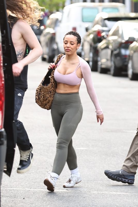 DOJA CAT Outside Vital Climbing Gym in New York City 04/30/2025