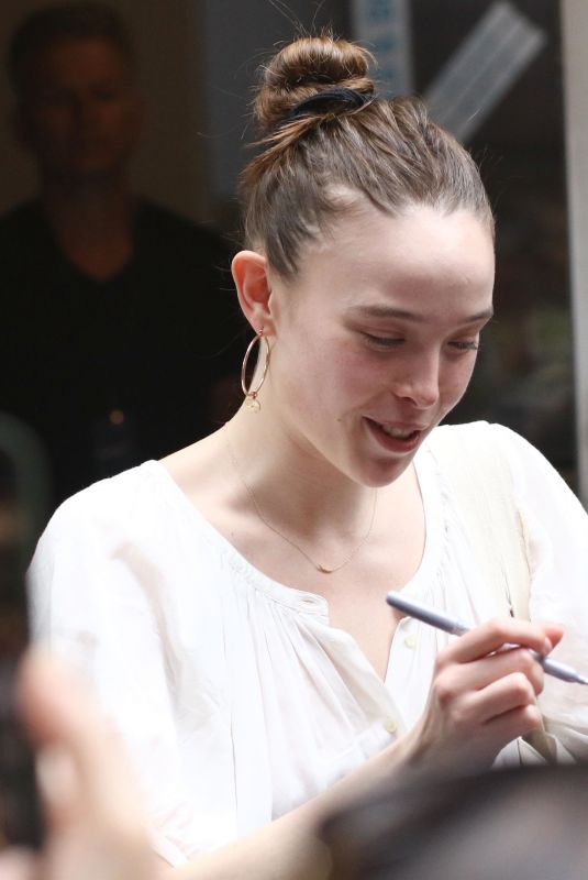 ELLA BEATTY Greets Fans and Signs Autographs in New York 05/30/2025