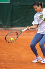 EMMA RADUCANU Practices at Roland Garros Ahead of French Open in Paris 05/23/2025