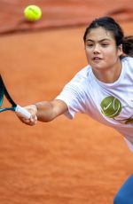 EMMA RADUCANU Practices at Roland Garros Ahead of French Open in Paris 05/23/2025