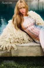 ESTER EXPOSITO in Elle Spain, May 2025