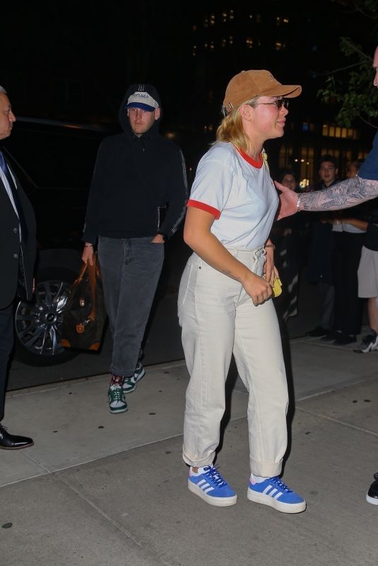 FLORENCE PUGH Arrives at Her Hotel in New York City 04/30/2025