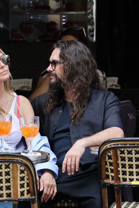 HEIDI KLUM and Tom Kaulitz Enjoyed a Spritz on Terrace of a Parisian Cafe 05/19/2025
