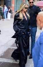 HEIDI KLUM Out in New York City 05/01/2025