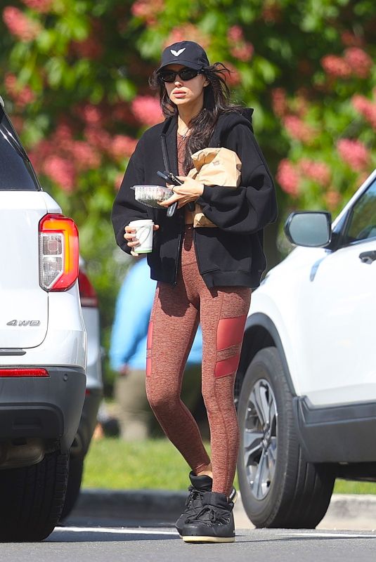 IRINA SHAYK Out for Coffee in The Hamptons 05/27/2025