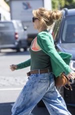 ISLA FISHER and ERICA PACKER Out for Lunch in Notting Hill 04/29/2025