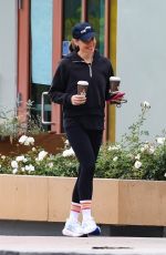 JENNIFER GARNER at Her Child Play in Los Angeles 05/03/2025