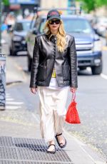 JENNIFER LAWRENCE Out and About in New York City 05/02/2025