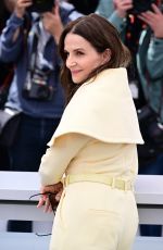 JULIETTE BINOCHE at Feature Films Jury Photocall at 78th Cannes Film Festival 05/13/2025
