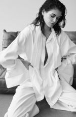 KAIA GERBER Vogue Spain, June 2025