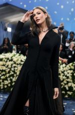 KARLIE KLOSS at 2025 Met Gala Celebrating Superfine: Tailoring Black Style in New York 05/05/2025