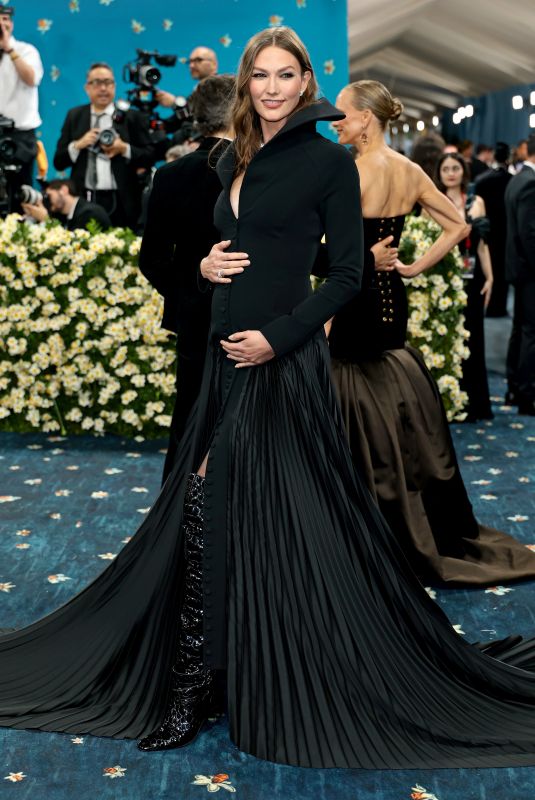 KARLIE KLOSS at 2025 Met Gala Celebrating Superfine: Tailoring Black Style in New York 05/05/2025