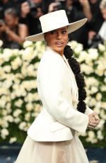 KERRY WASHINGTON at 2025 Met Gala Celebrating Superfine: Tailoring Black Style in New York 05/05/2025