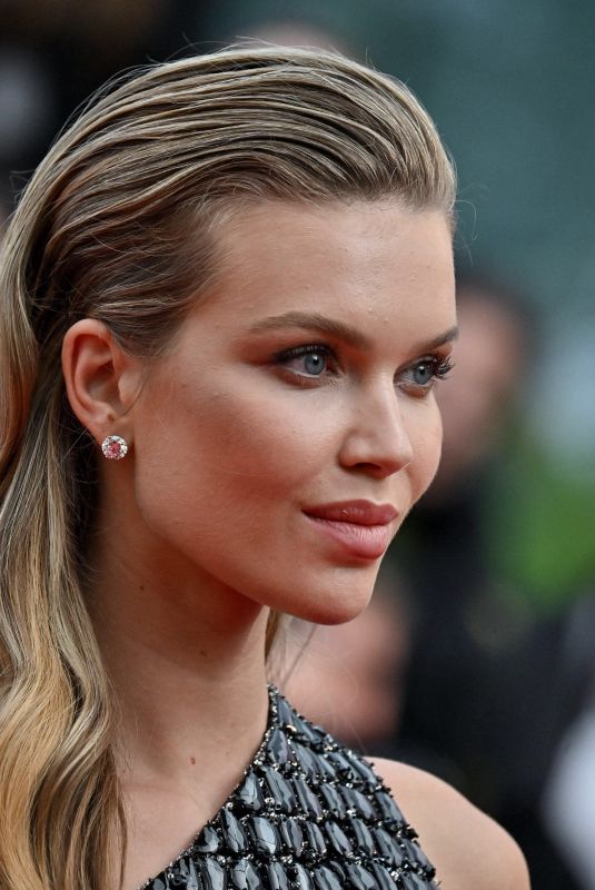 KIM DAMMER at The Phoenician Scheme Premiere at 78th Cannes Film Festival 05/18/2025