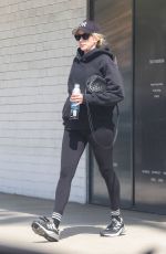 KIMBERLY STEWART Leaves a Gym in Studio City 05/23/2025