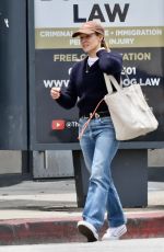 KRISTEN BELL at Vivian