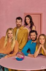 KRISTEN BELL for Netflix Queue, May 2025