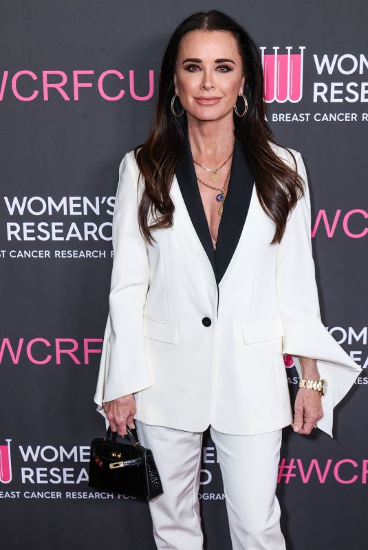KYLE RICHARDS at An Unforgettable Evening 2025 Gala at The Beverly Hilton in Los Angeles 04/28/2025