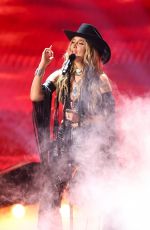 LAINEY WILSON Performs at 2025 Academy of Country Music Awards in Frisco 05/08/2025