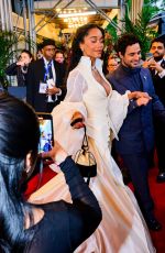 LAURA HARRIER Arrives at 2025 Met Gala in New York 05/05/2025