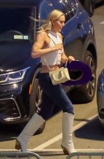 LINDSEY VONN Arrives at Beyonce