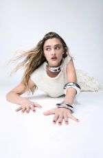 LIZZY GREENE for Schon Magazine, May 2025