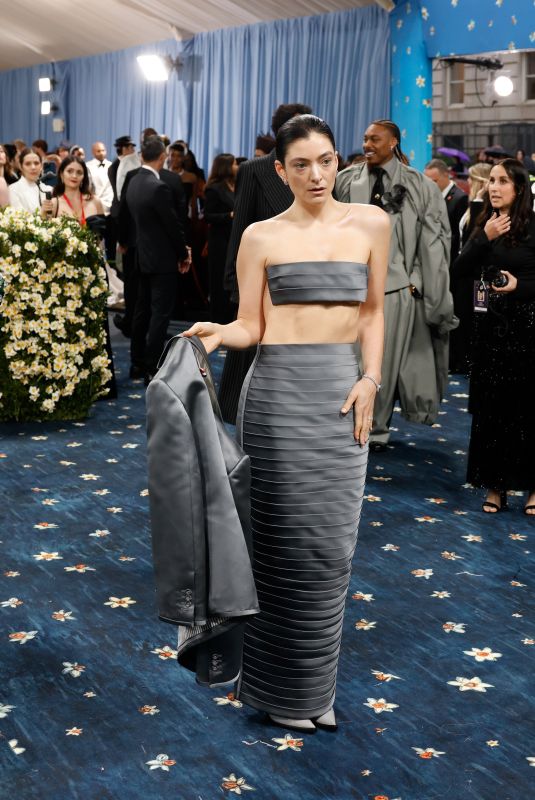 LORDE at 2025 Met Gala Celebrating Superfine: Tailoring Black Style in New York 05/05/2025