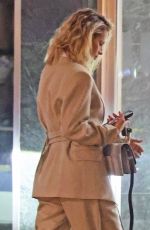 MICHELLE HUNZIKER Arrives at Her Home 05/03/2025