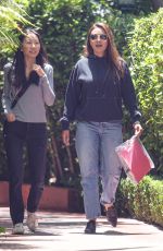 MILA KUNIS and a Friend Enjoyed Brunch at Beverly Hills Hotel 05/23/2025