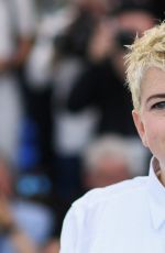 MOLLY MANNING WALKER at Jury Presidents Photocall at 78th Cannes Film Festival 05/17/2025
