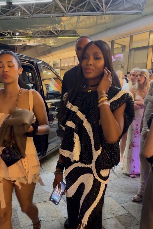 NAOMI CAMPBELL Arrives at Travis Scott
