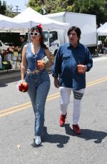 NATASHA and Martin BLASICK Shopping at Studio City Farmer