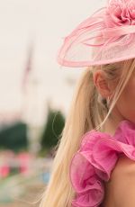 OLIVIA DUNNE Hosts Club SI at Kentucky Oaks in Louisville 05/02/2025
